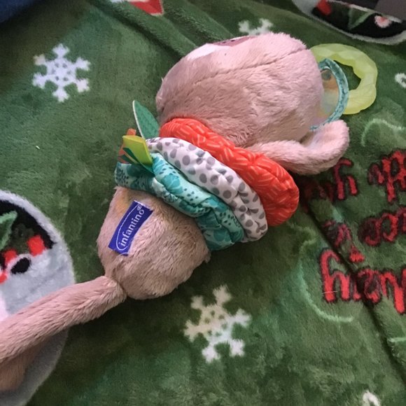 Infantino Music and motion pulldown soft sloth - Picture 5 of 5